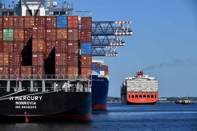 US exports climbed to a record high in March, but were surpassed by a surge in imports