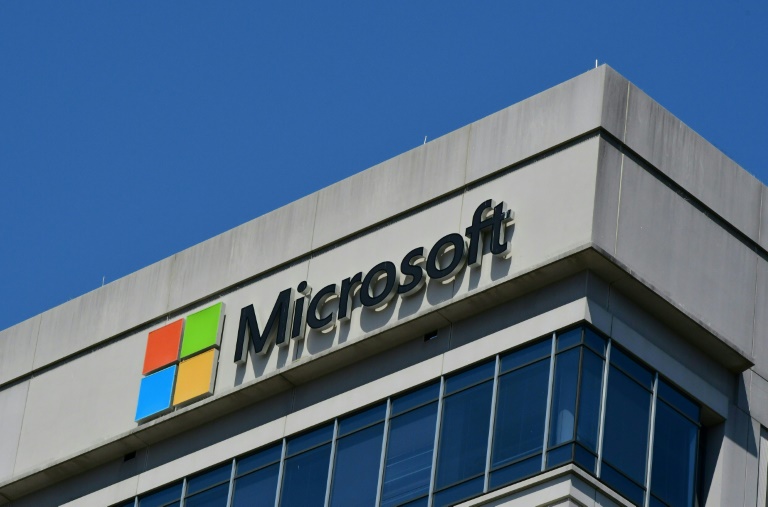 Analysts see strength in Microsoft's cloud computing and business software offerings despite the US tech stalwart slightly missing earnings expectations in the recently ended quarter.