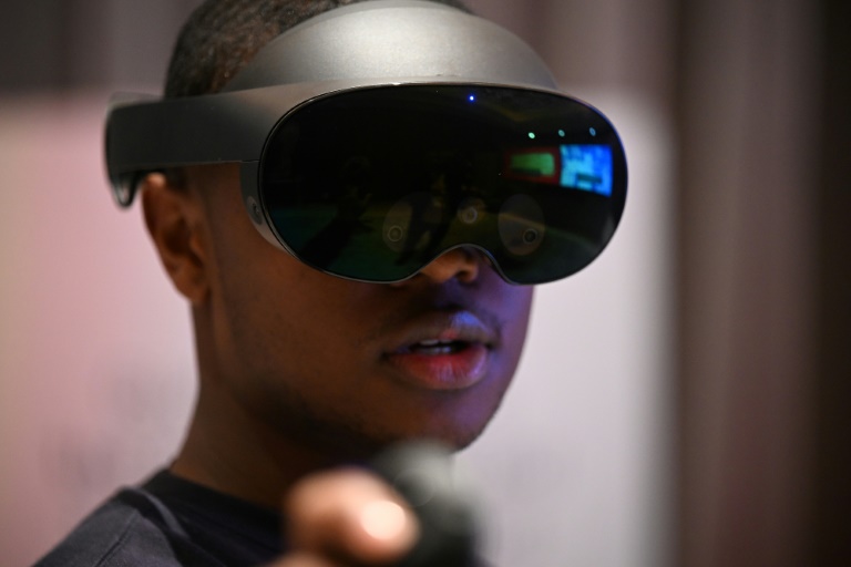 Meta said it will drop the price of Quest Pro virtual reality headsets by a third to $1,000 later this month